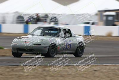 media/Nov-16-2025-CalClub SCCA (Sun) [[2975c16dfc]]/Group 4/Turn 1/